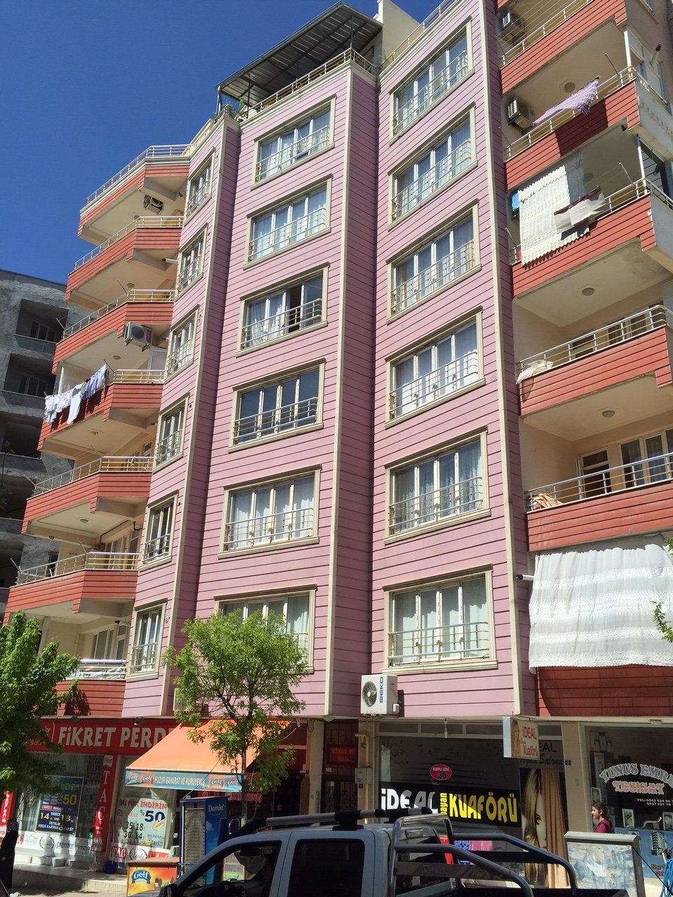 Yasa Apartmanı